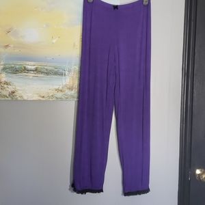 Simple Vera Vera Wang small pj pants, purple